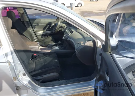 2010 Honda Accord 2.4 Ex из США, поврежденный, VIN 1HGCP2F77AA108895